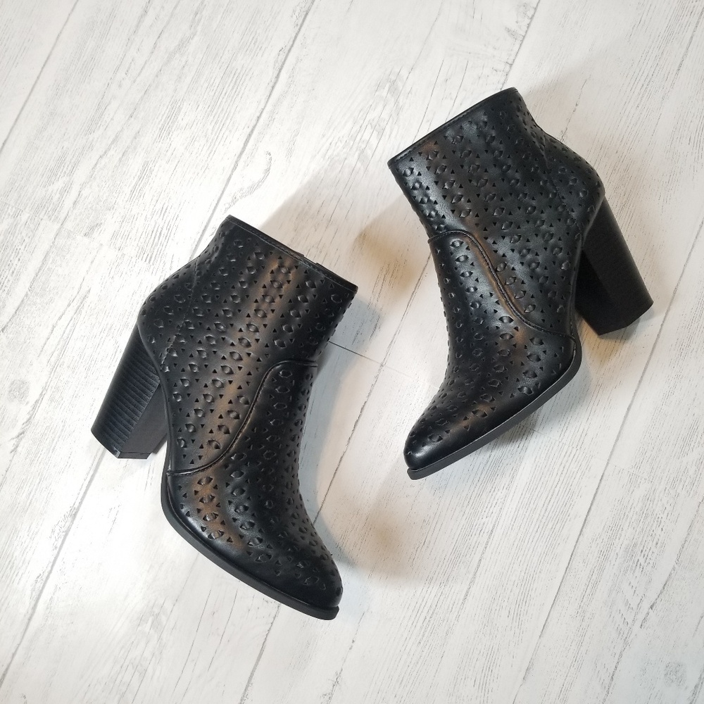 NEW JustFab Perforated Western Boots size 7.5
